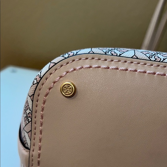 Tory Burch Pink Patterned Women's tote - Picture 5 of 7